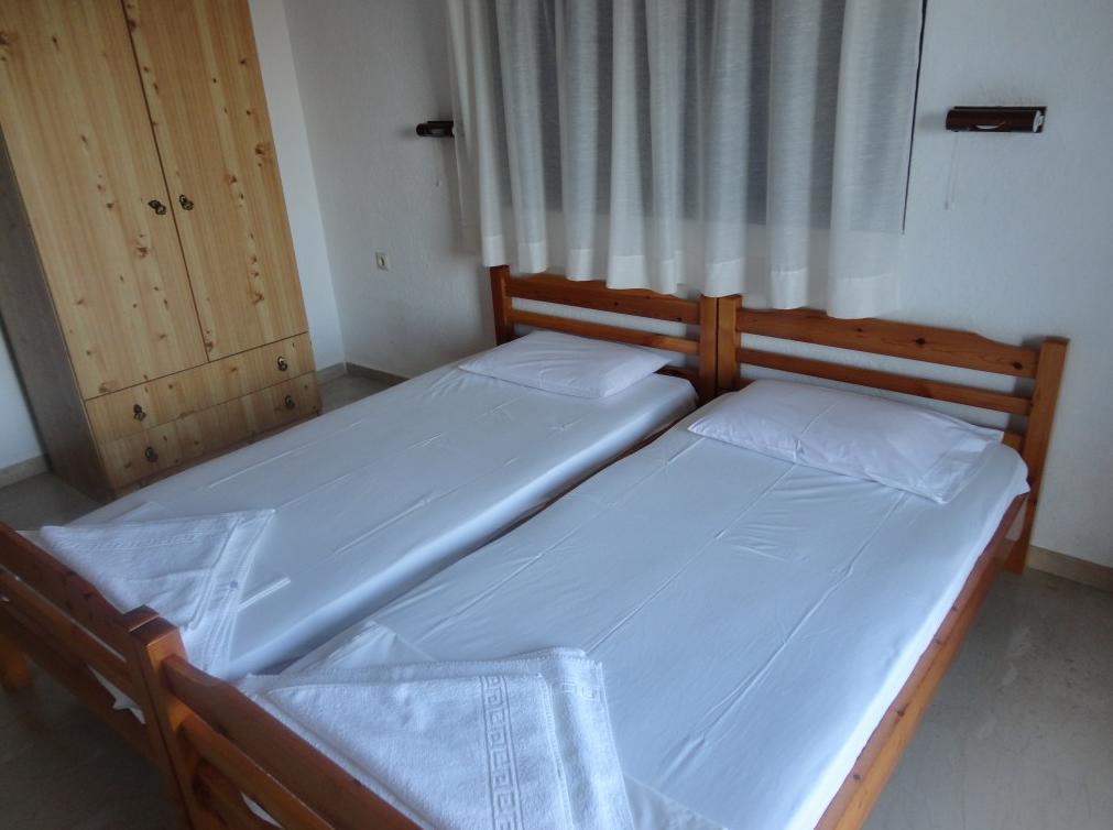 Chris Apartments ميتامورفوسي الغرفة الصورة