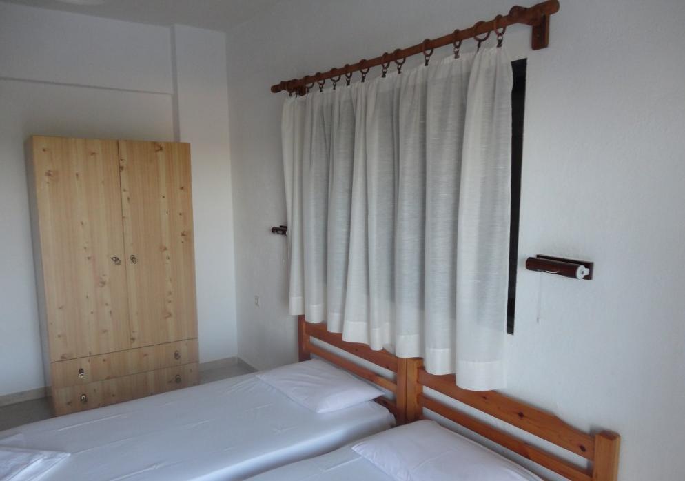 Chris Apartments ميتامورفوسي المظهر الخارجي الصورة